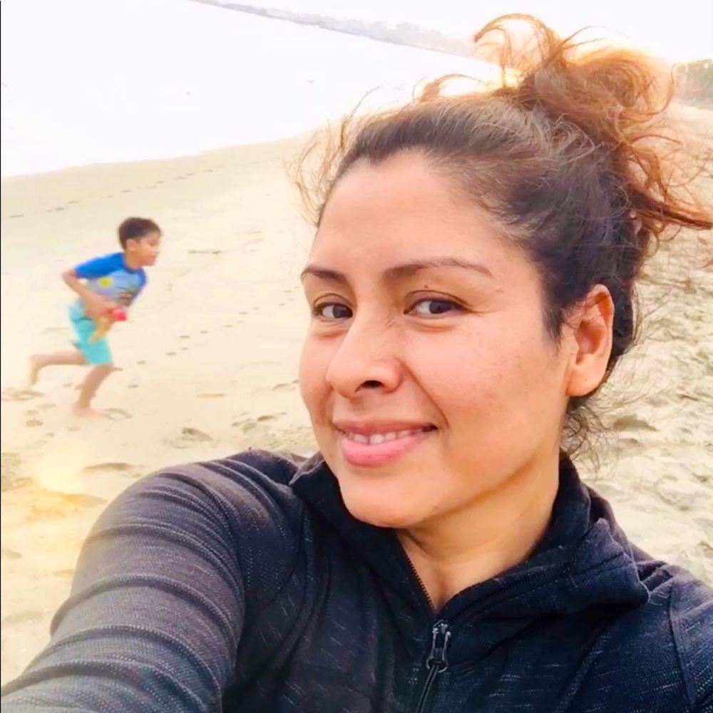 Meet your Posher, Elena